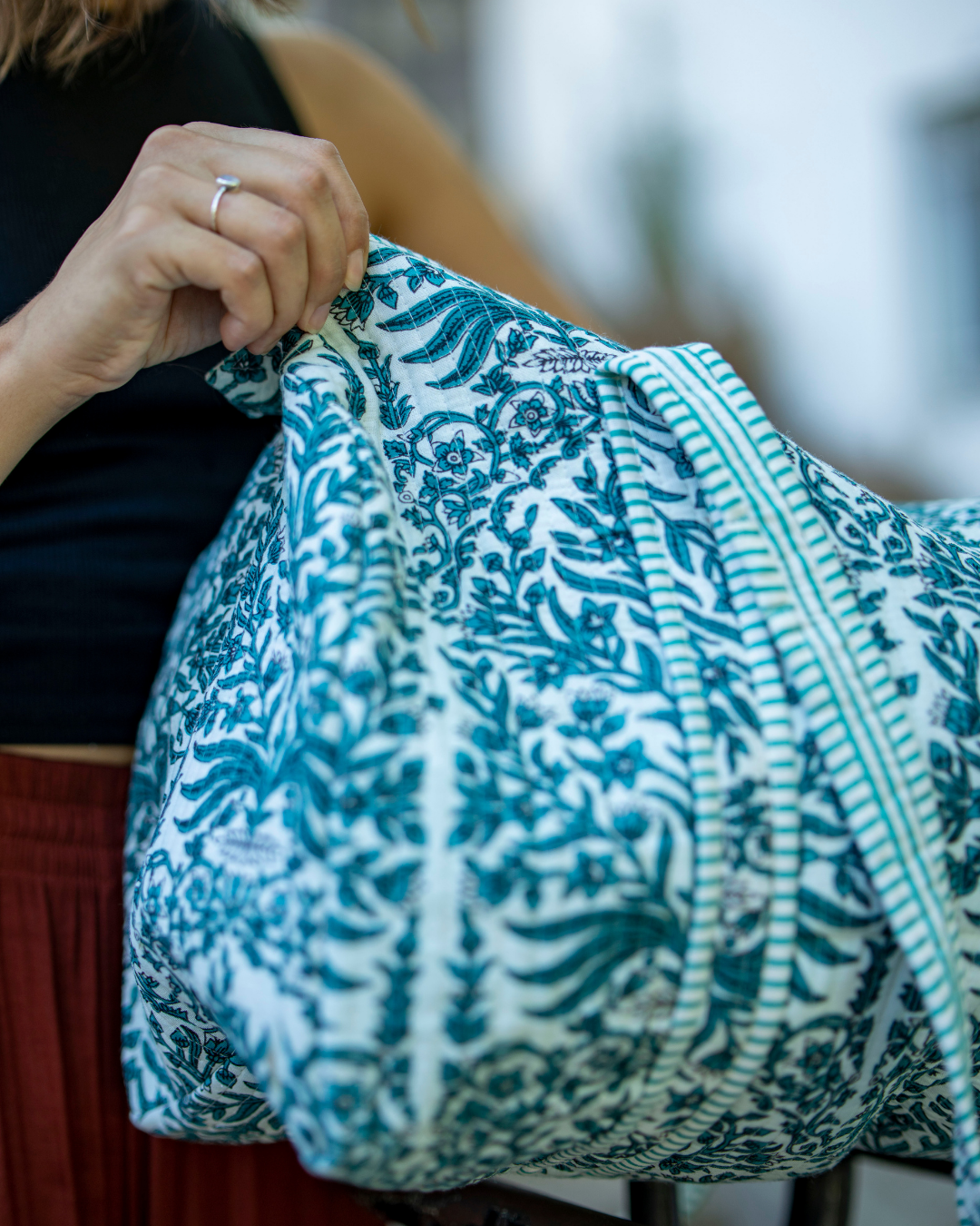 Sac bowling matelassé à fleurs - Grand modèle