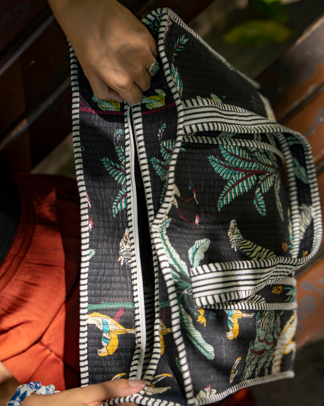 Sac cabas matelassé Jungle – avec fermeture éclair